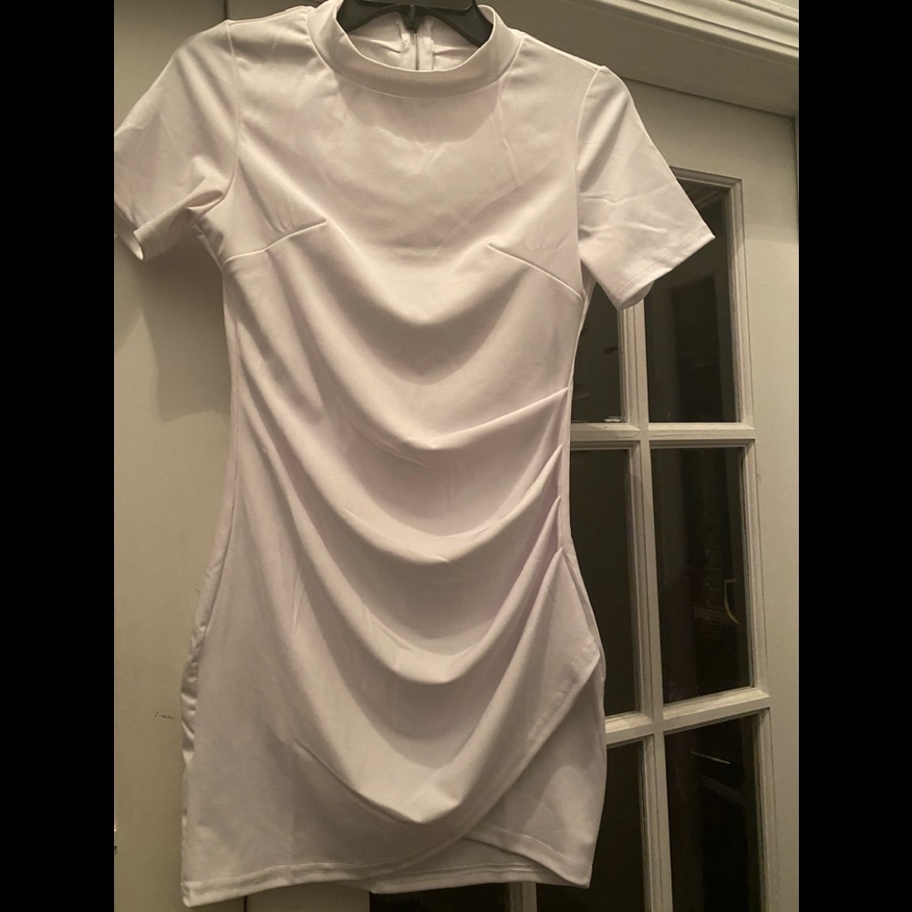 White bodycon dress never worn
